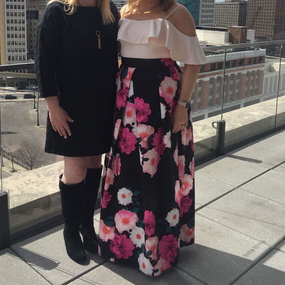 Eliza J Dresses & Skirts - Eliza J Floral Ballgown Skirt